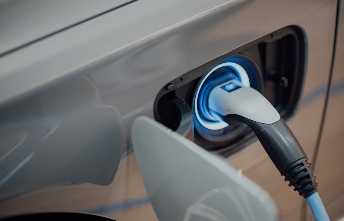 Technical knowledge to operate lithium batteries responsibly